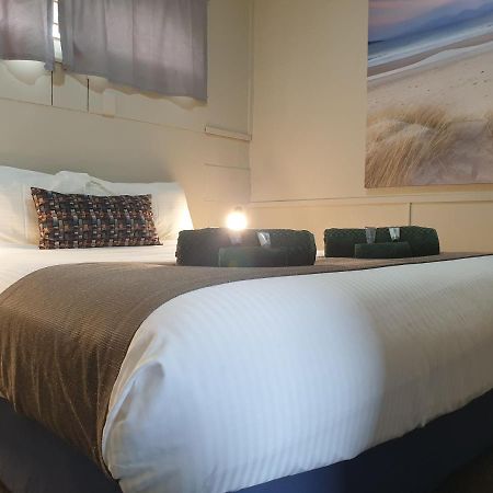 Smerdon Lodge Motel ホーシャム エクステリア 写真