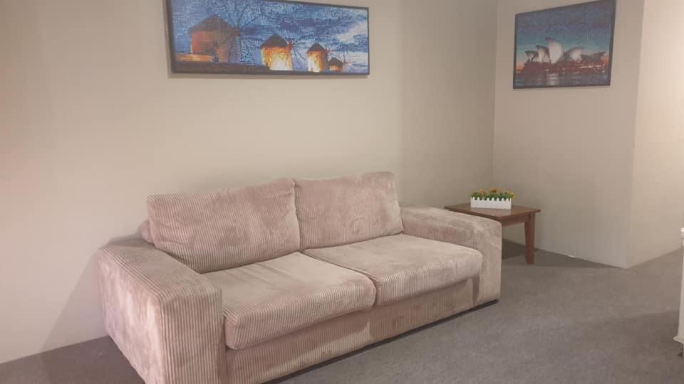 Smerdon Lodge Motel ホーシャム エクステリア 写真