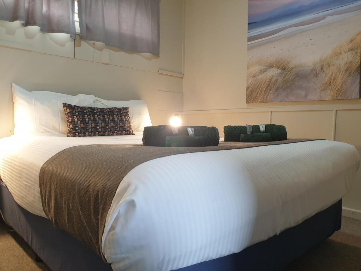 Smerdon Lodge Motel ホーシャム エクステリア 写真