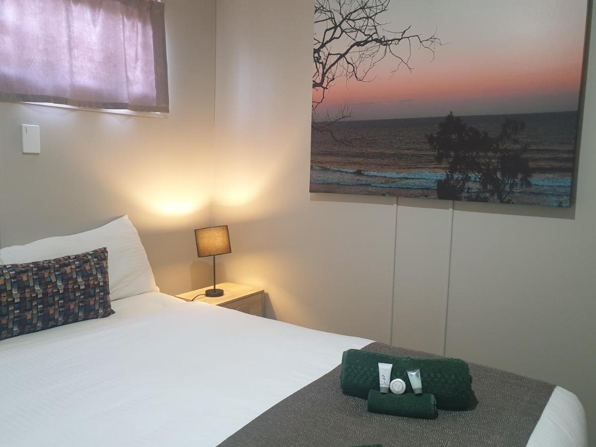 Smerdon Lodge Motel ホーシャム エクステリア 写真