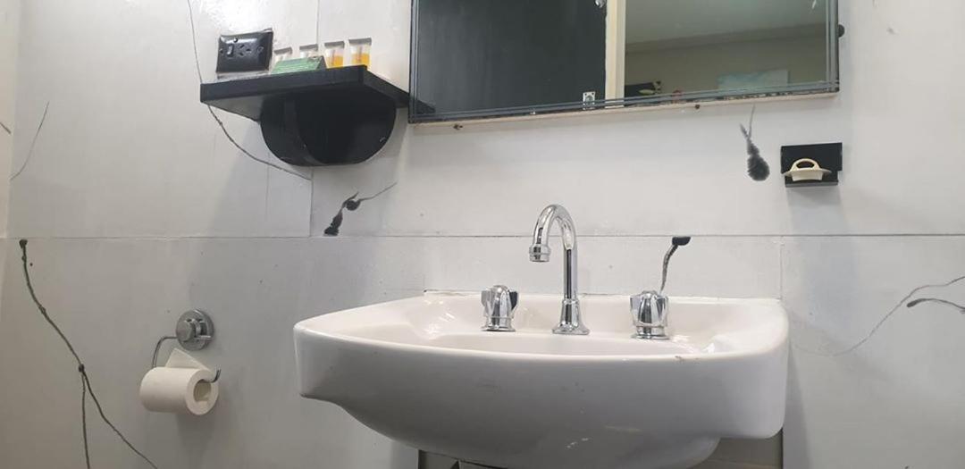 Smerdon Lodge Motel ホーシャム エクステリア 写真